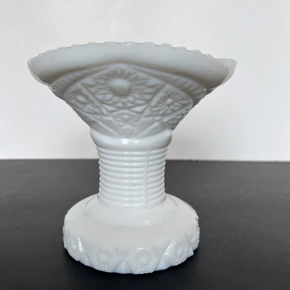 Vintage Milk Glass Vase in Old Quilt Pattern, 1960s